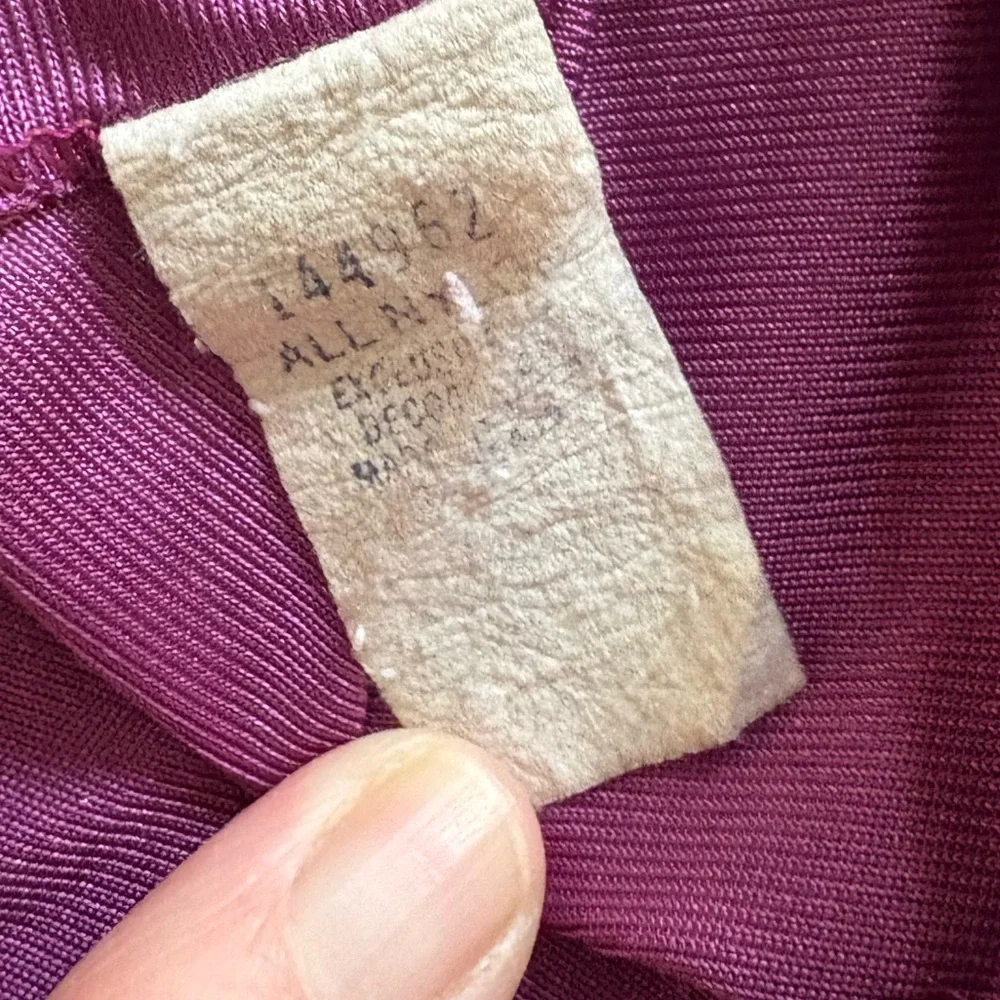 Vintage Gilead petite medium Elegant Purple Nightgown - Picture 13 of 13